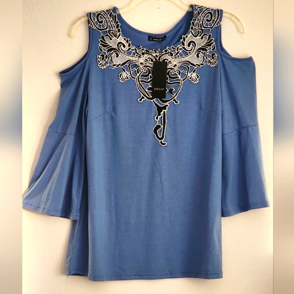 Sheilay Blue Cold Shoulder Top with Black and White Embroidery Sz XXL (NWT)